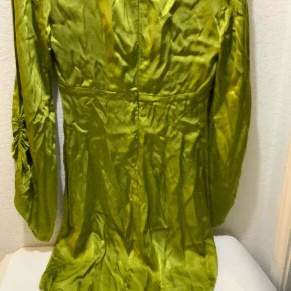 Rays For Days mini dress Green Satin 100% viscose Size S - Picture 5 of 10